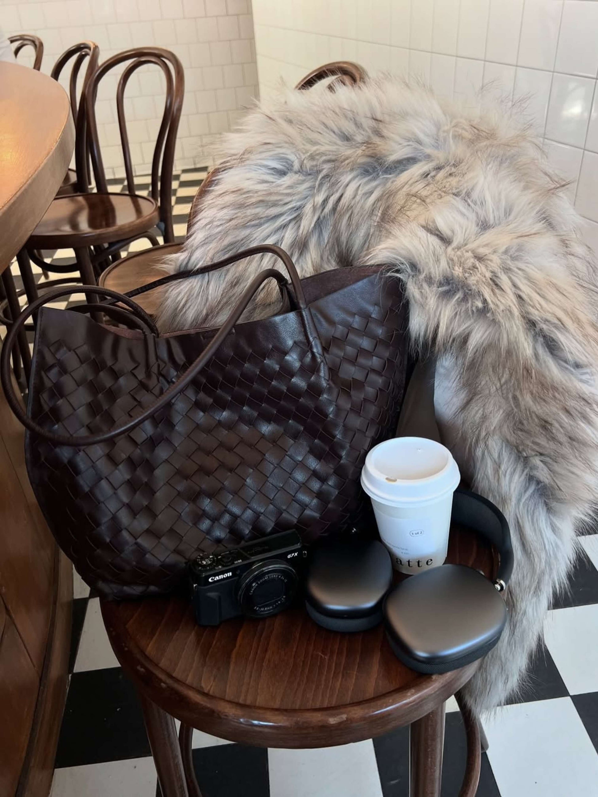 Women's Woven Tote Bag - Spacious Elegant Everyday Carryall