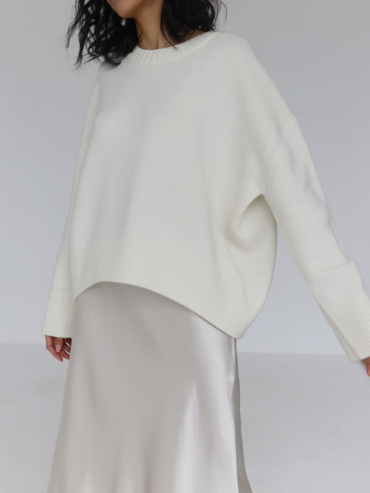 Women’s Oversized Crewneck Knit Sweater – Cozy Casual Top