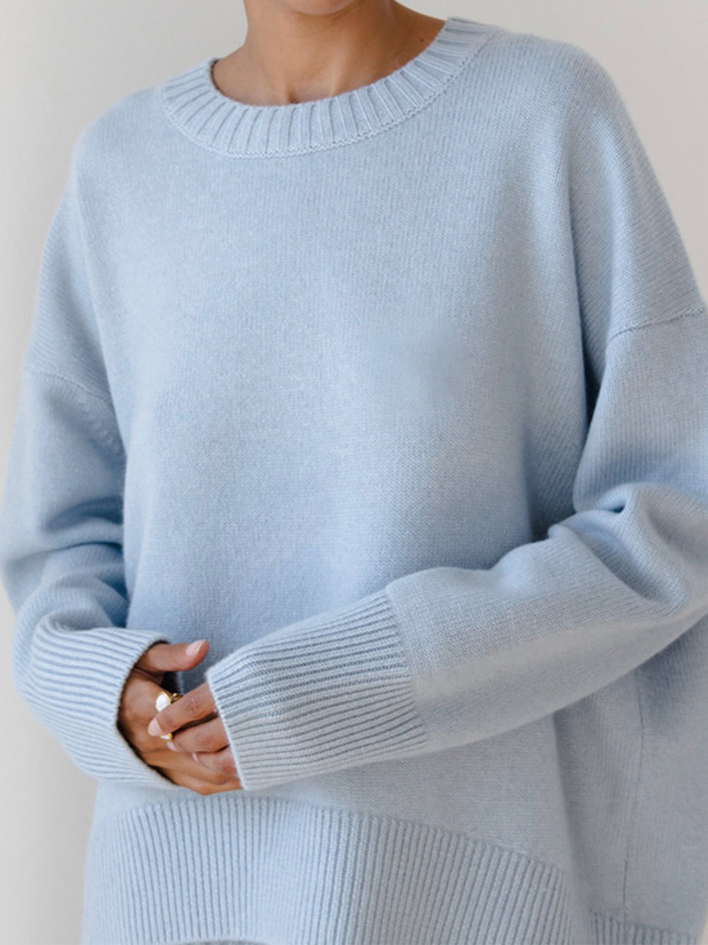 Women’s Oversized Crewneck Knit Sweater – Cozy Casual Top