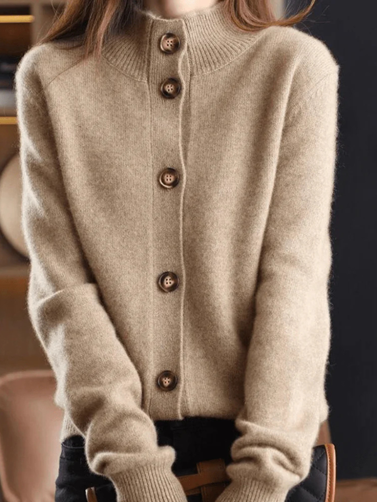 Button Cardigan - Soft and Easy to Wear
