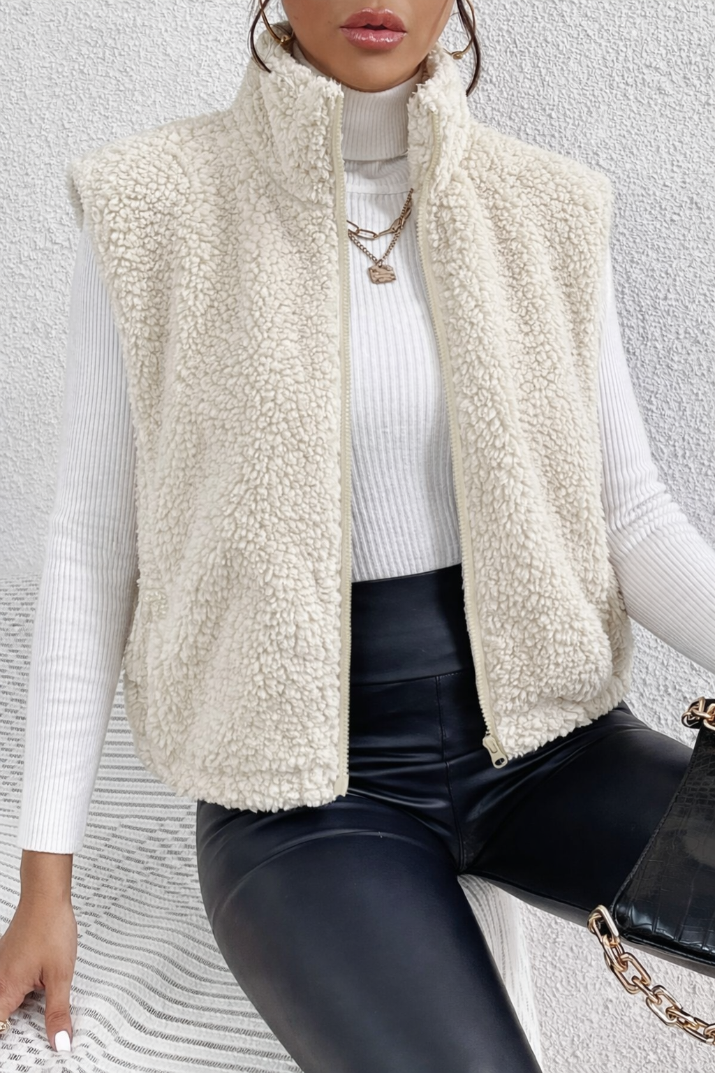 Soft Teddy Gilet - Warm and Cozy