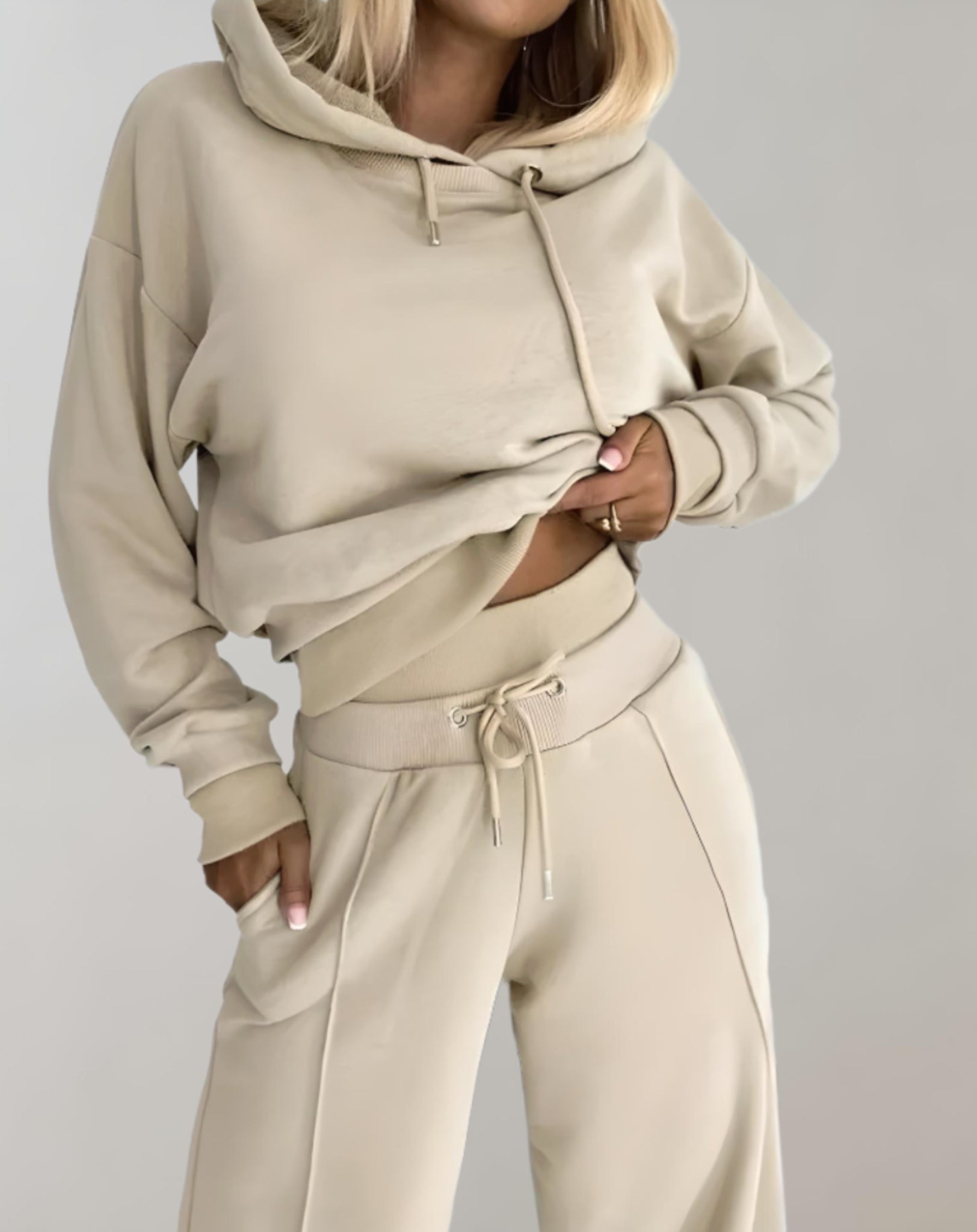 Women’s Luxe High-Waist Tracksuit – Comfortable Casual Loungewear