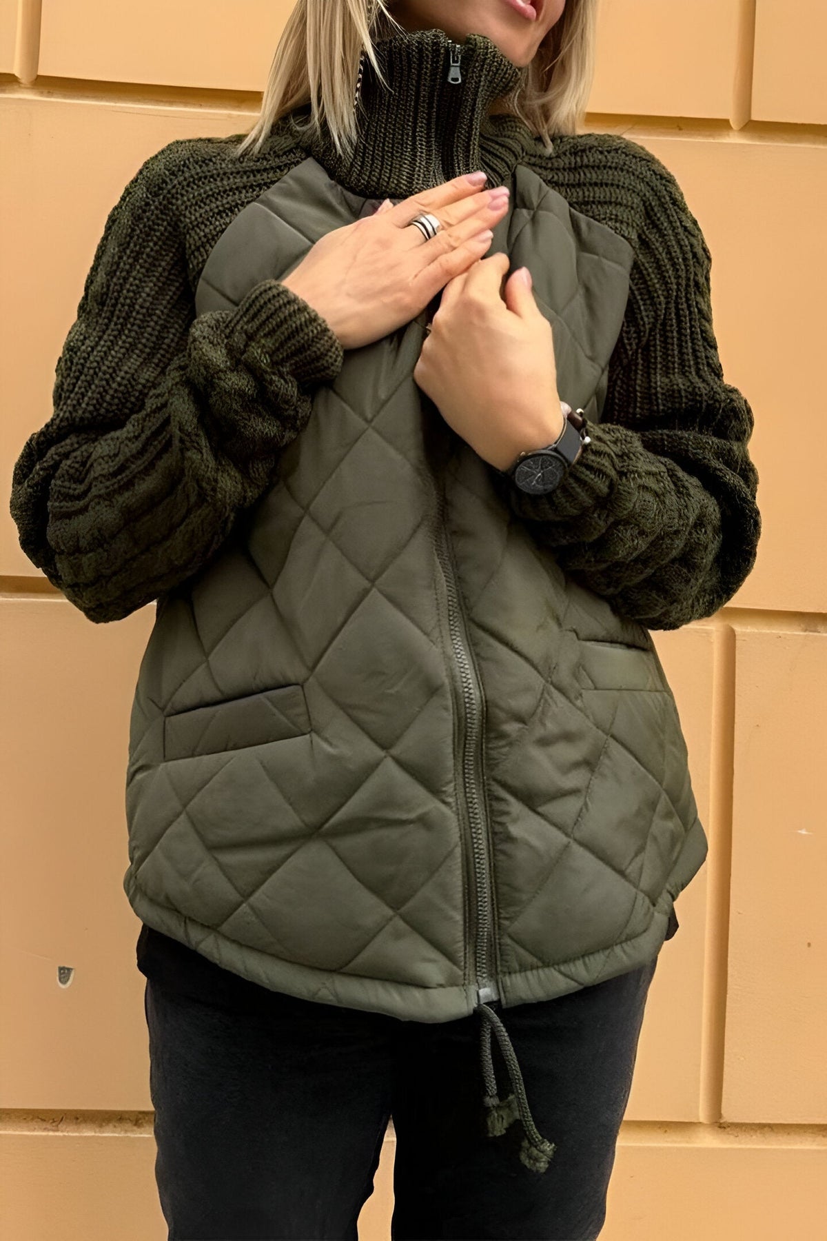 Women’s Mixed-Knit Zip-Up Jacket – Stylish Textured Casual Layering Style