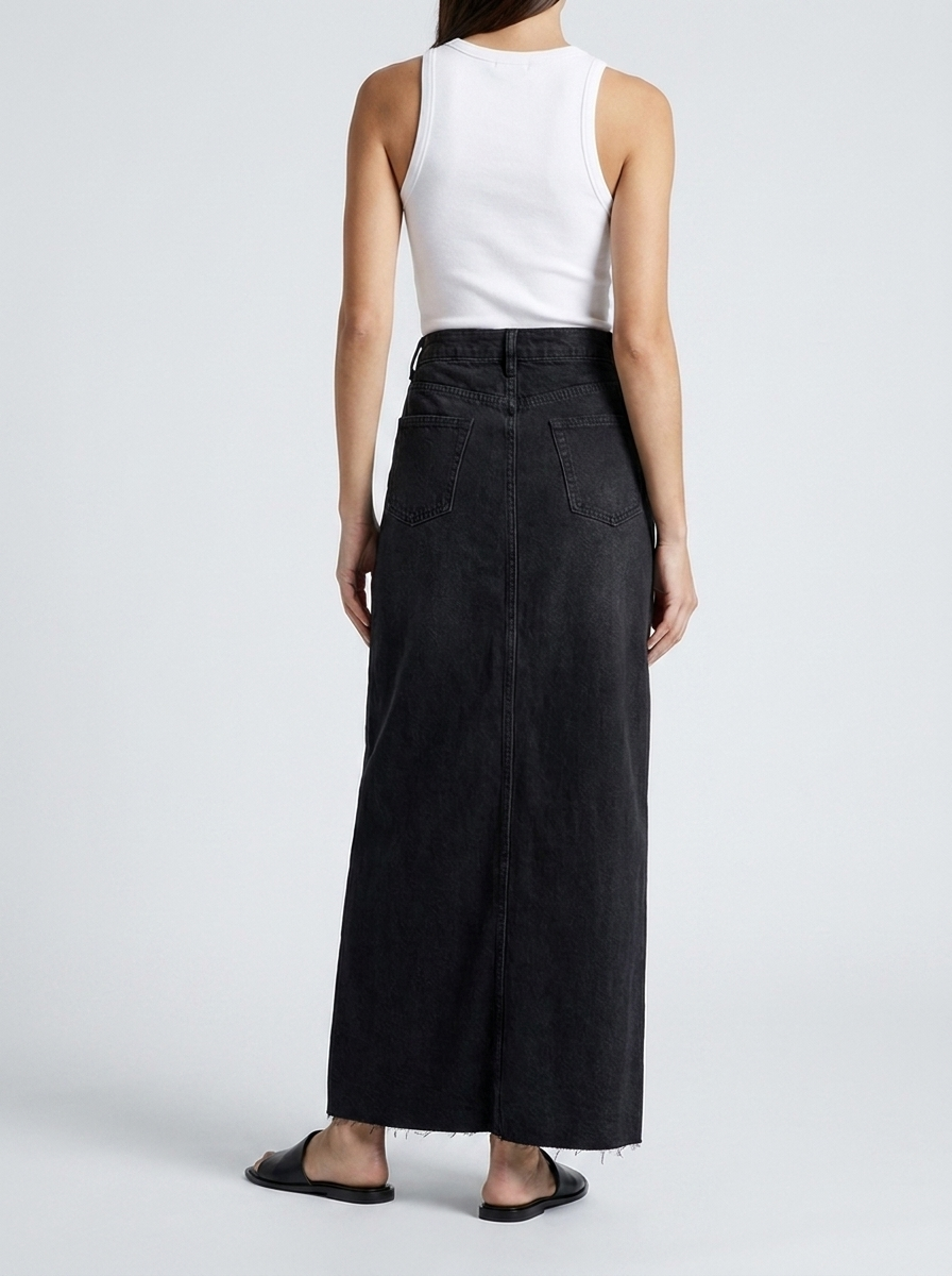 Long Denim Maxi Skirt - Casual and Trendy