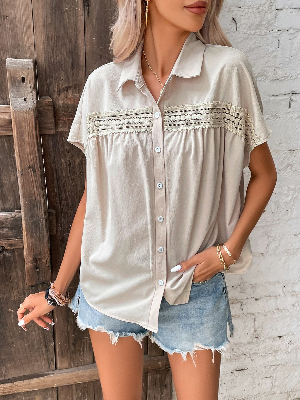 Faye Women’s Relaxed Buttoned Blouse – Casual Comfortable Everyday Style