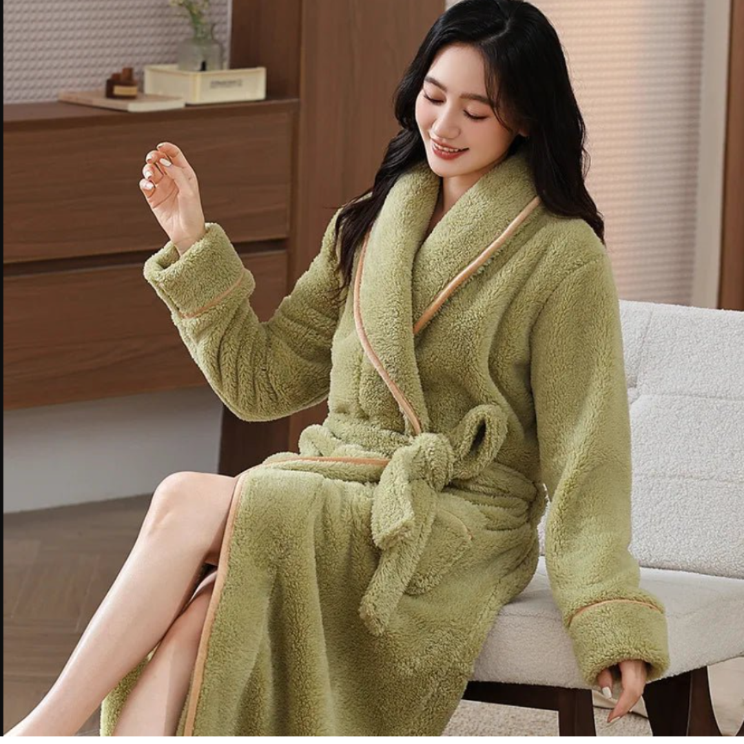 Women’s Long Jacquard Fleece Bathrobe – Thickened Coral Plush Robe with Belt