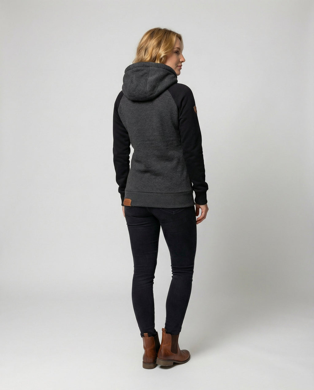 Women’s Soft Hooded Hoodie – Cozy Everyday Layer