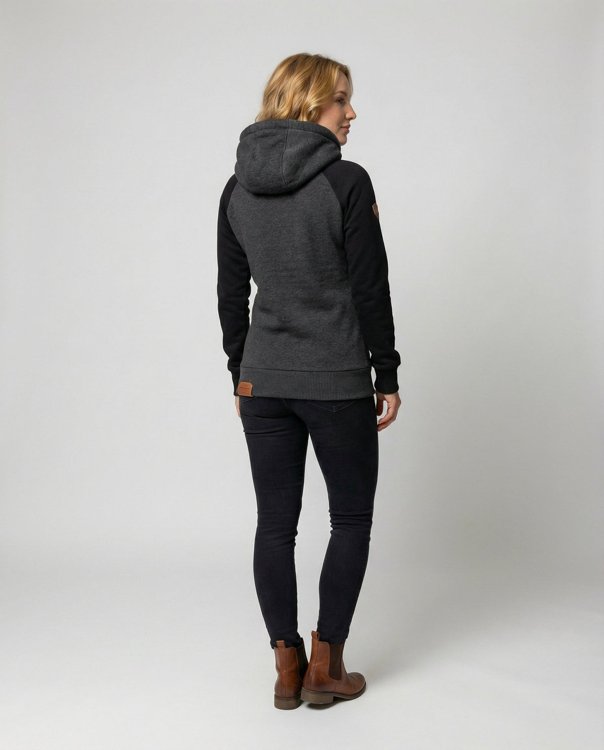 Women’s Soft Hooded Hoodie – Cozy Everyday Layer