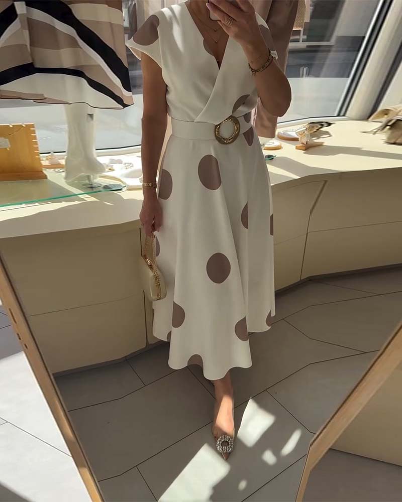 Women's Polka Dot V-Neck Dress – Waist-Defining Everyday Summer Style