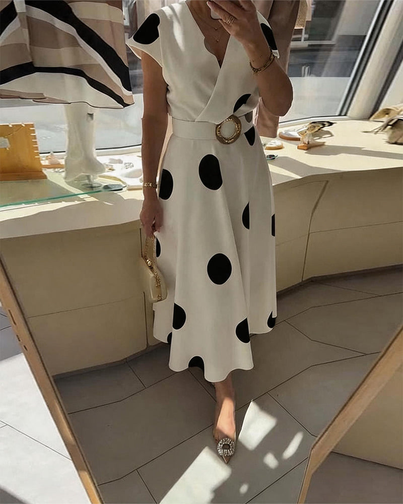 Women's Polka Dot V-Neck Dress – Waist-Defining Everyday Summer Style