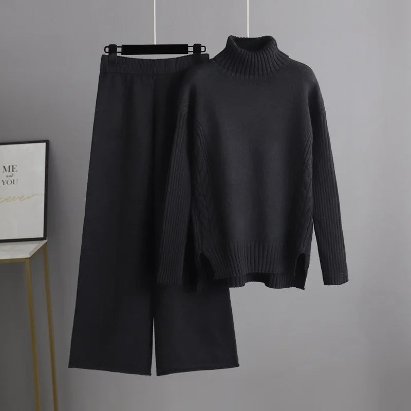 Women's Chunky Knit Set