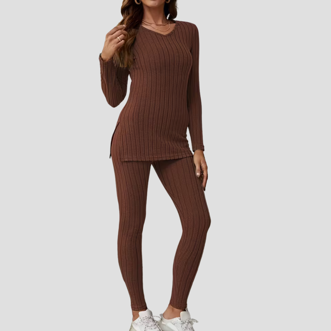Women's Comfy Two-Piece Set - Soft, Fitted Design with Long Sleeves