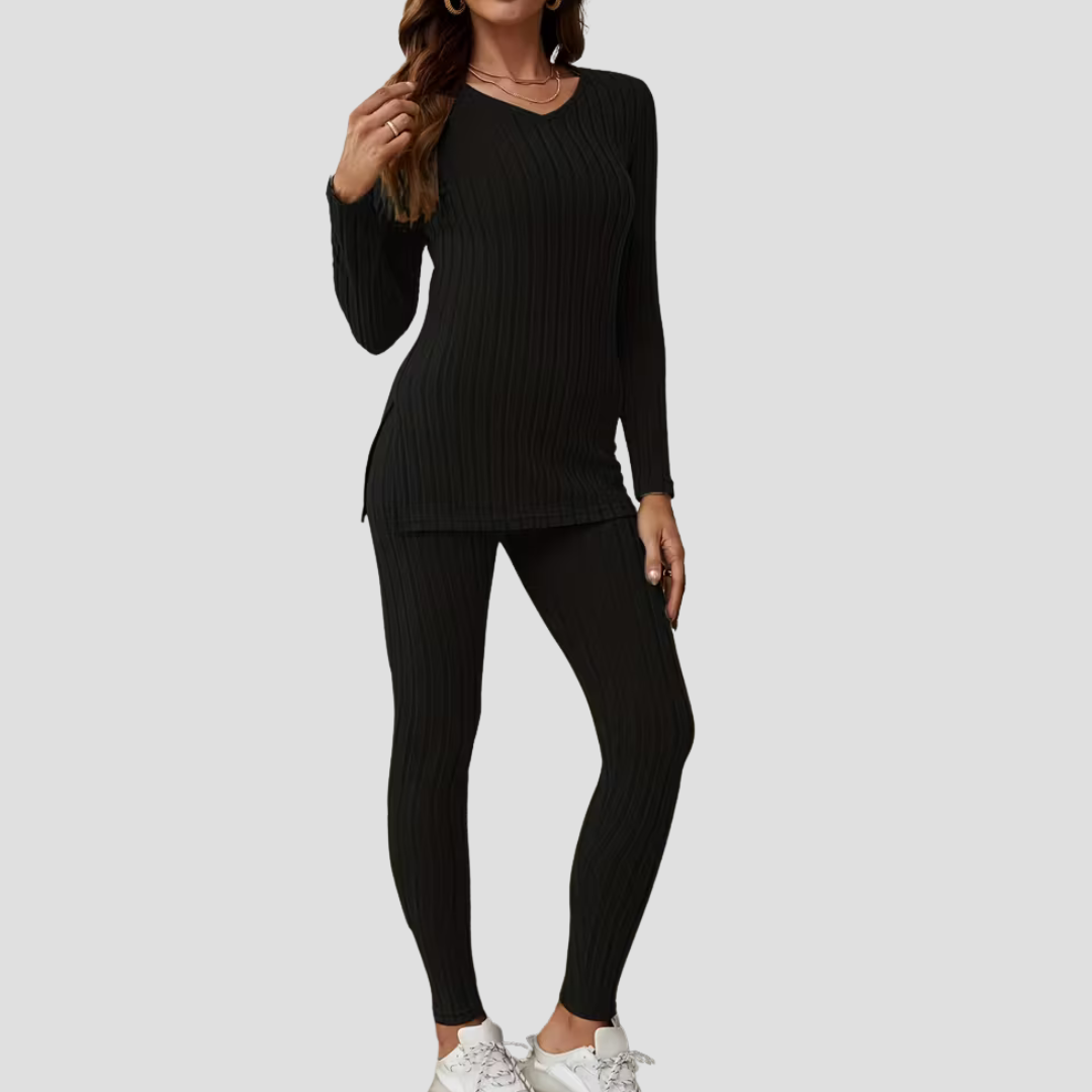 Women's Comfy Two-Piece Set - Soft, Fitted Design with Long Sleeves