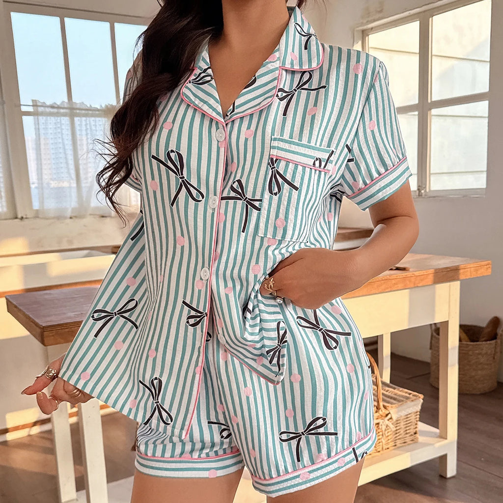 Women’s Two-Piece Heart-Patterned Pajama Set – Short-Sleeve Top & Bow-Knot Shorts