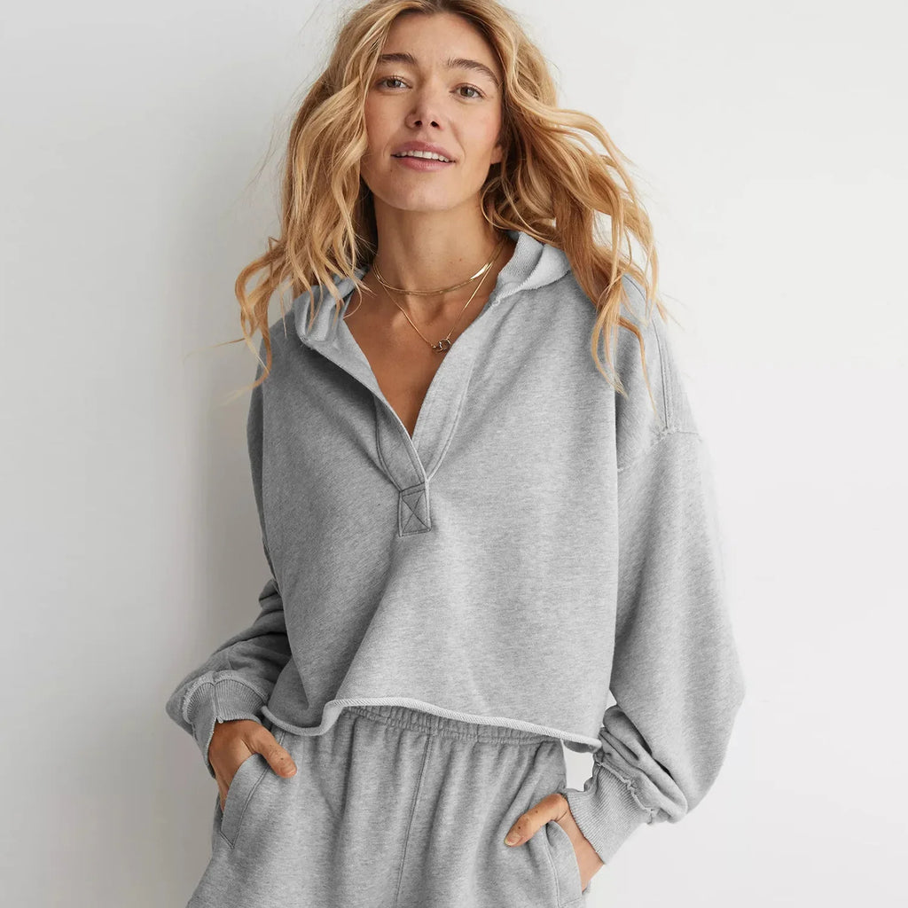 Women’s Stylish Comfort V-Neck Hoodie – Long-Sleeved Loose-Fit Crop Sweater