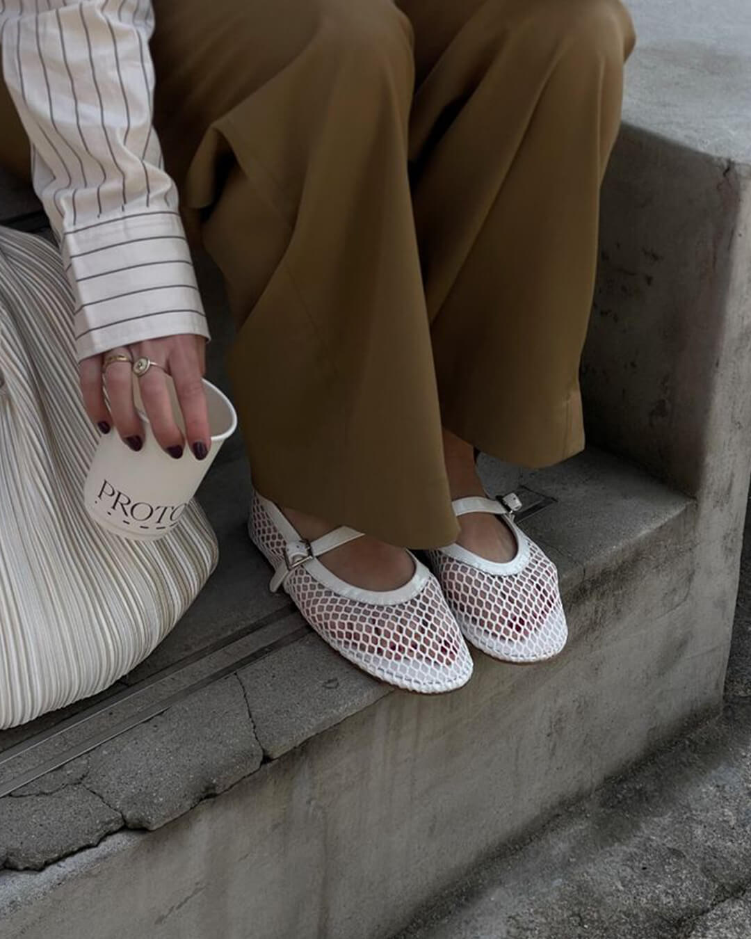 Women's Mesh Ballet Flats – Breathable Slip-On Shoes with Leather Details