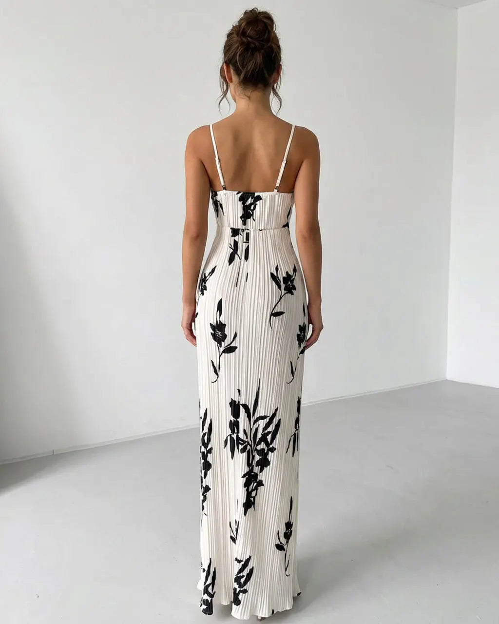 Women's Floral Twist Bust Pleated Maxi Dress - Elegant Flowing Occasion Dress