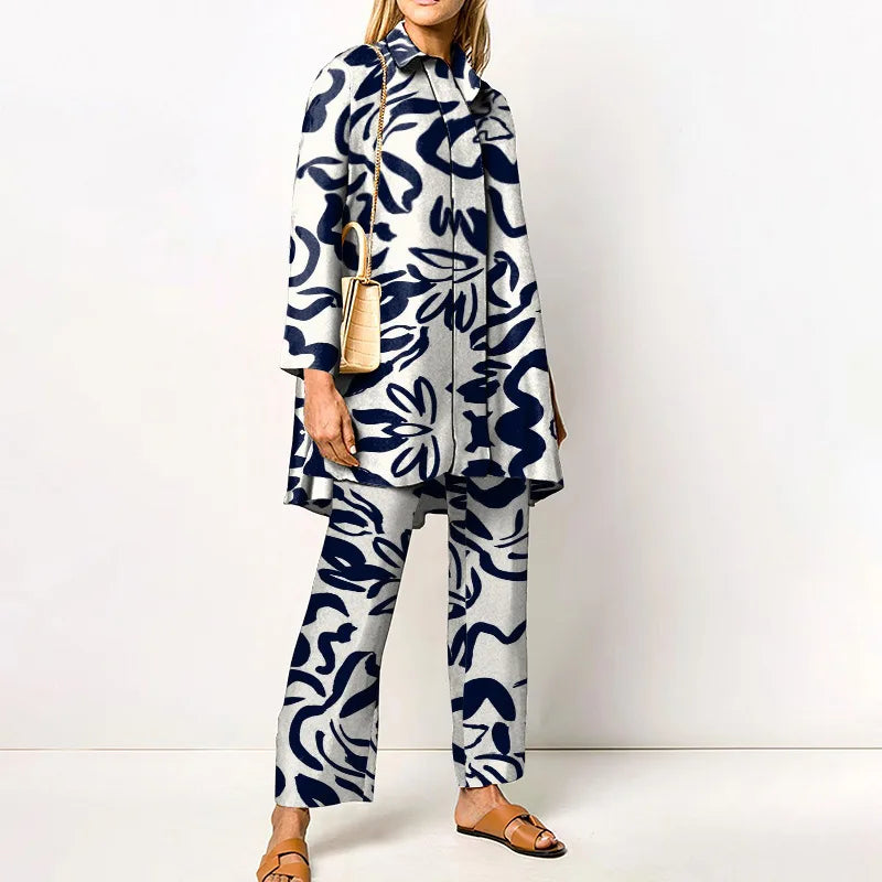 Elegant vintage two-piece set for women – Stylish blouse and trousers