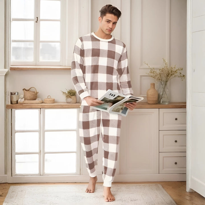 Classic Plaid Checkered Lounge Pajama Set – Cozy Two-Piece Outfit