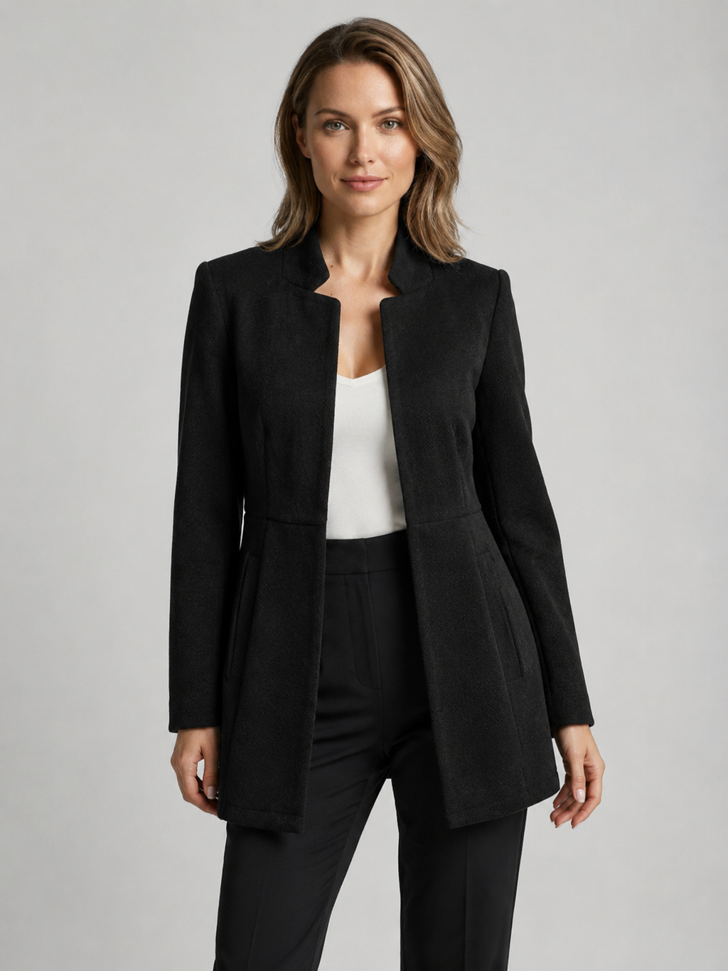 Elegant Blazer - Chic and Structured