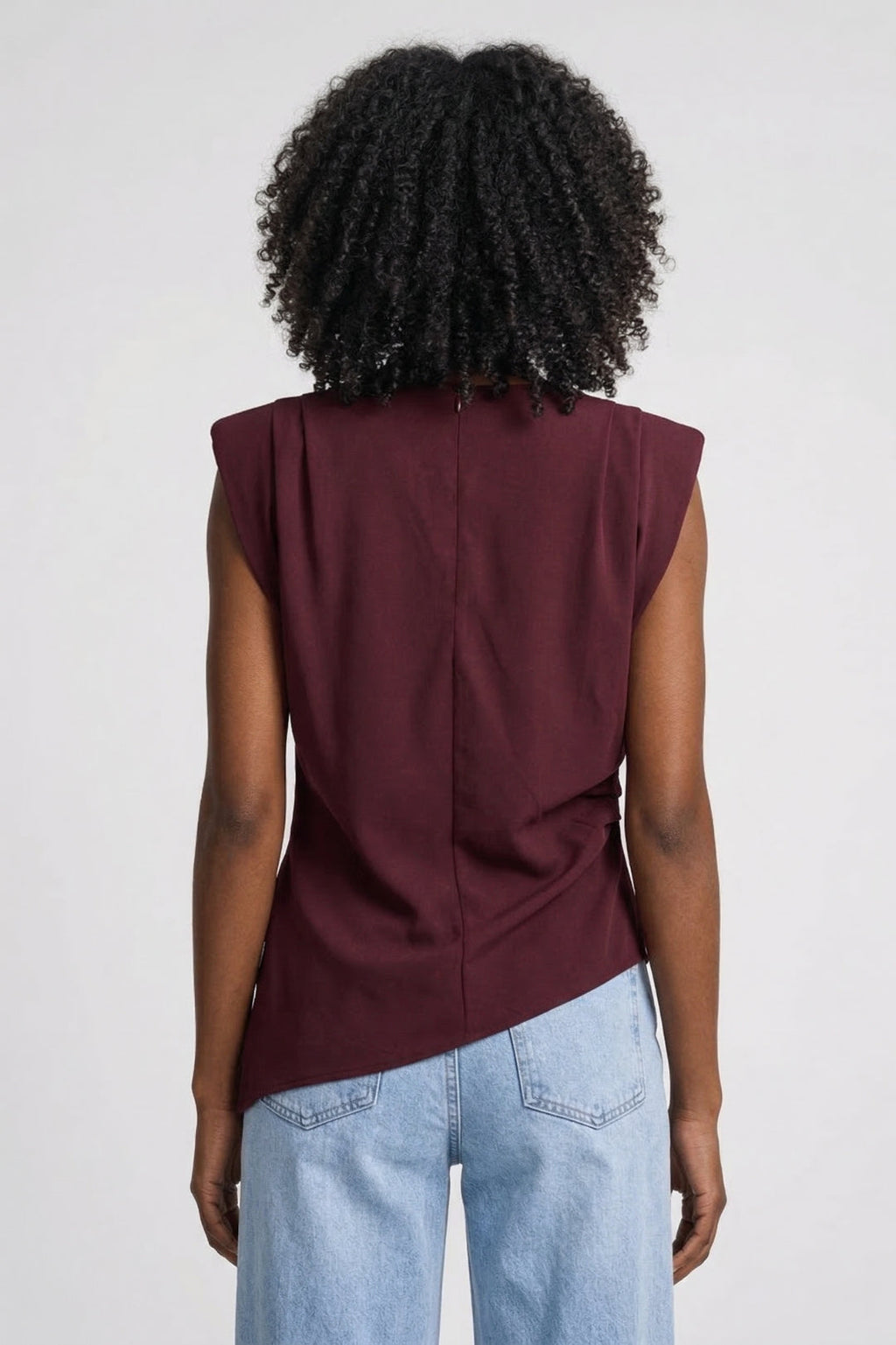 Women's Sleeveless Draped Blouse – Elegant Tailored Daywear Style