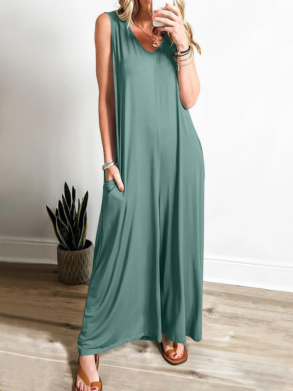 Women's Rust Sleeveless V-Neck Wide-Leg Jumpsuit with Pockets
