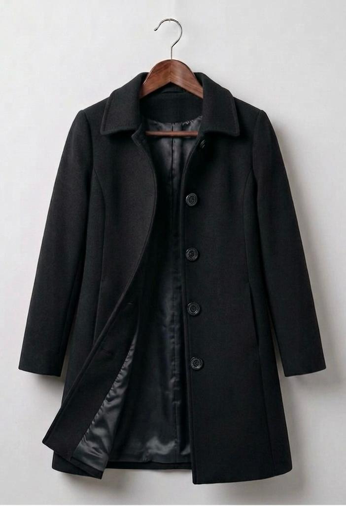 Signature Coat - Elegant and Timeless