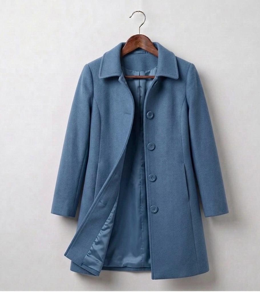 Signature Coat - Elegant and Timeless