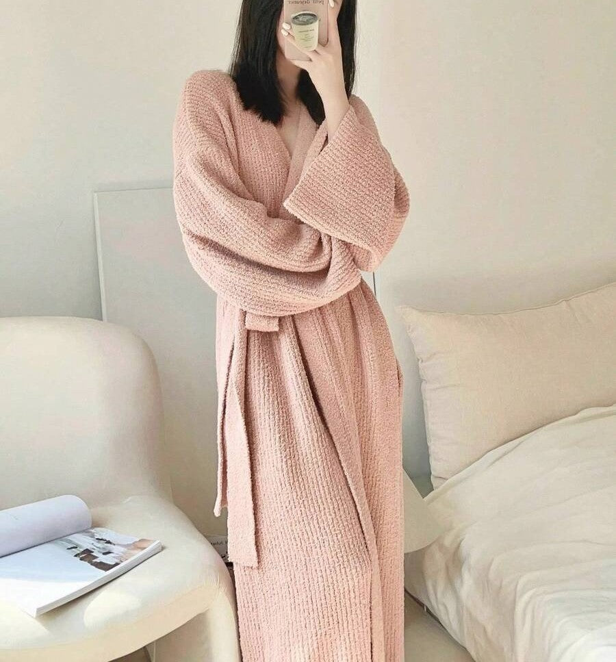 Women's Plush Bathrobe - Cozy Soft Lounge Robe