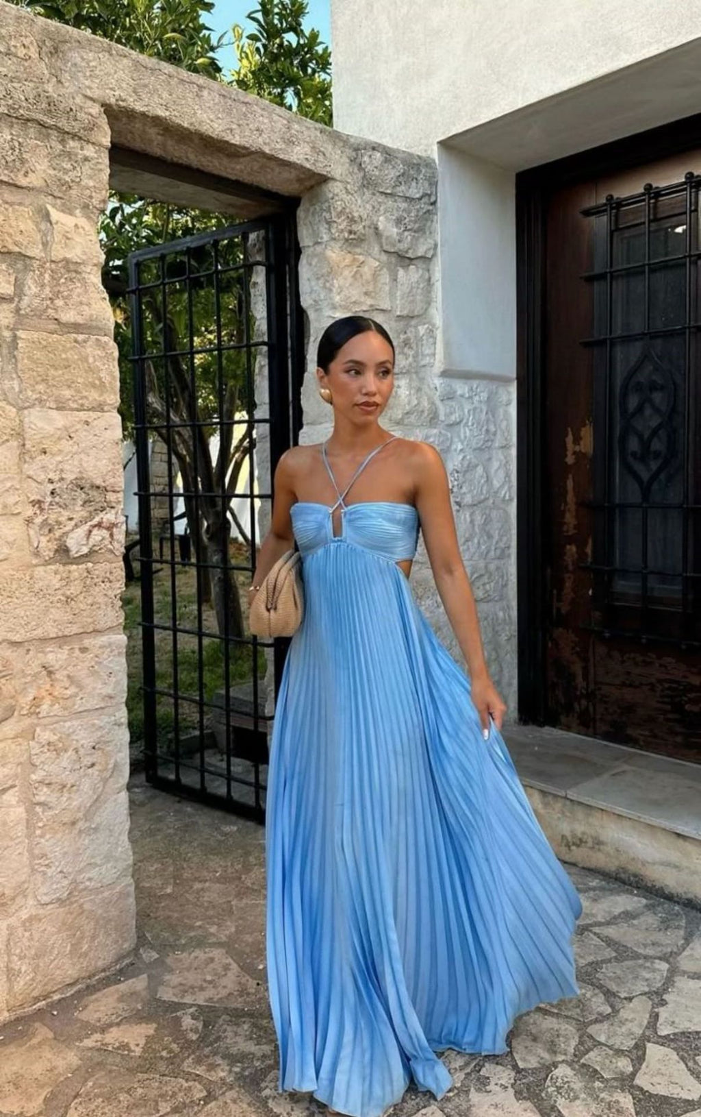 Women's Pleated Sleeveless Halter Dress – Elegant Evening Party Style
