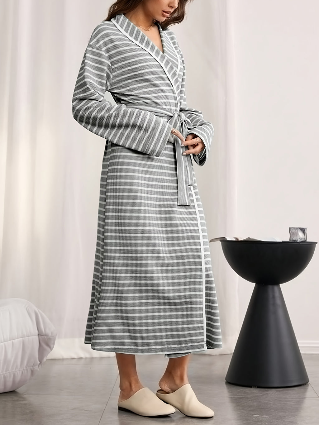 Women’s Striped Long-Sleeve Robe – Elegant Belted V-Neck Loungewear