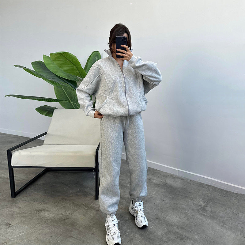 Women’s Sports Tracksuit Set – Zipper Cardigan and Drawstring Jogger