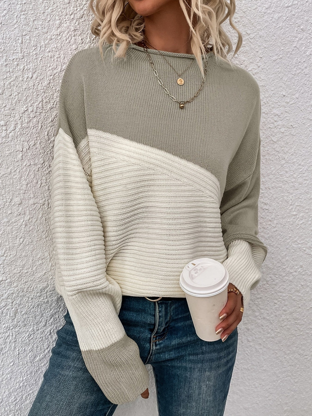 Women’s Color Block Relaxed Sweater – Modern Cozy Knit