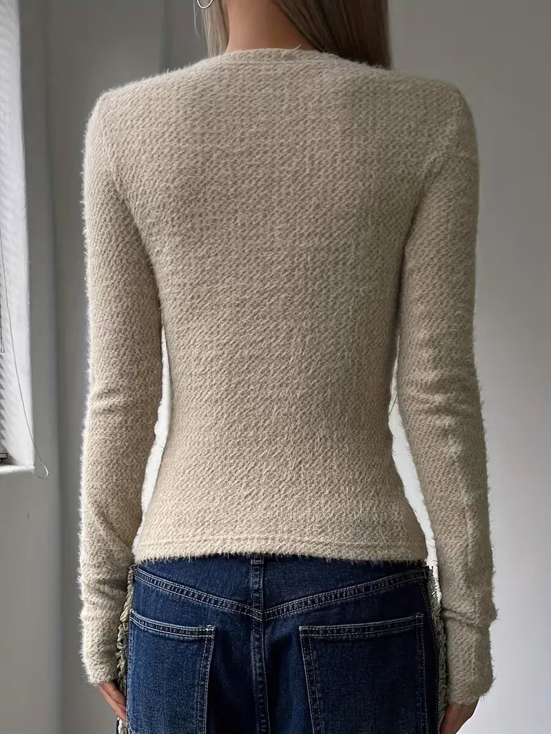 Long-Sleeve Everyday Top - Simple and Versatile