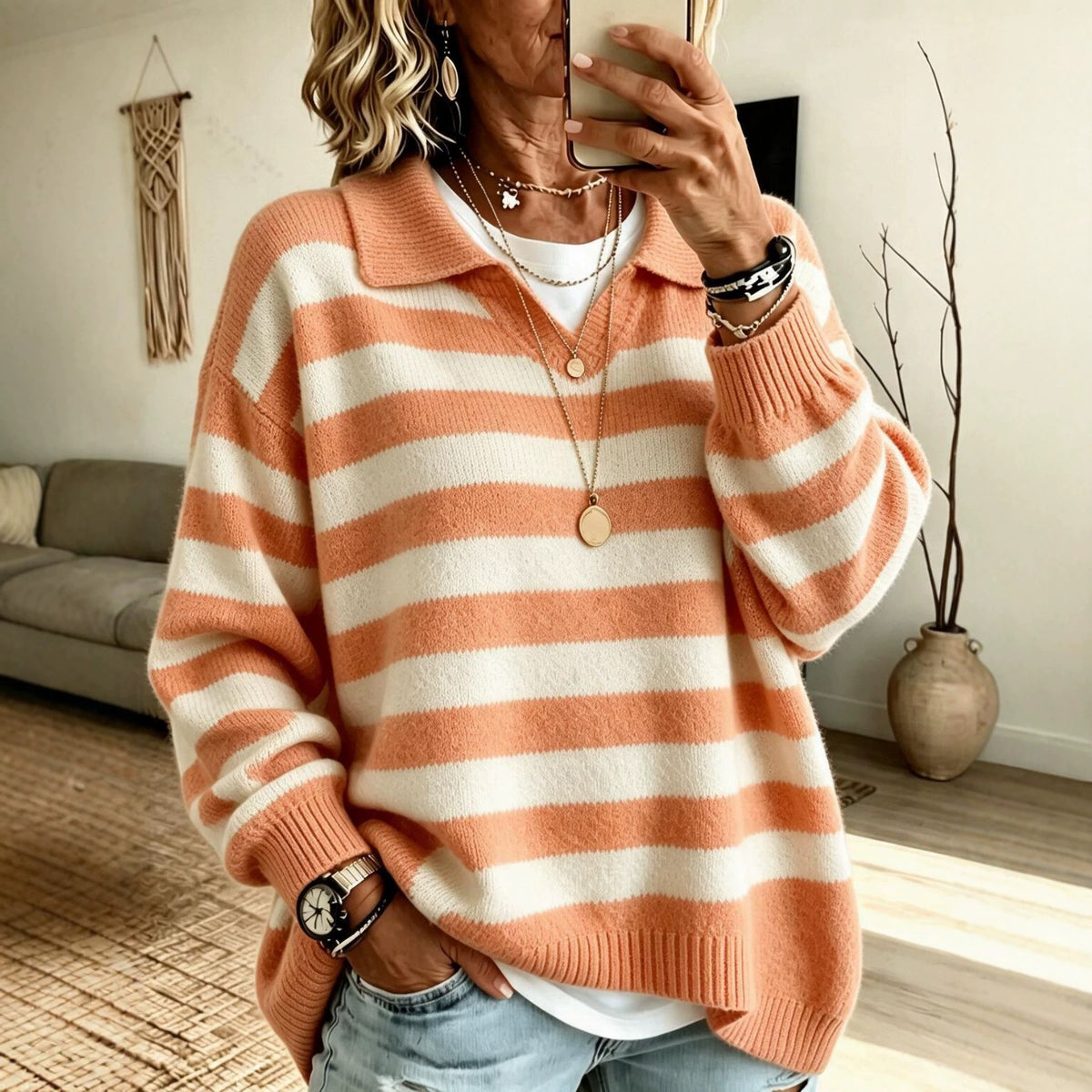 Navy-Style Color-Block Sweater - Soft and Structured