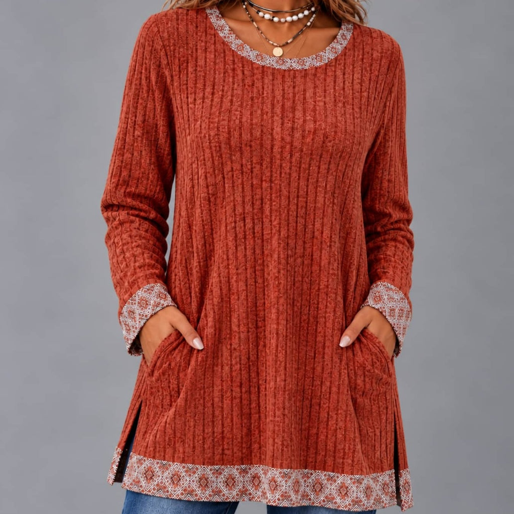 Color-Block Long Top - Casual and Modern
