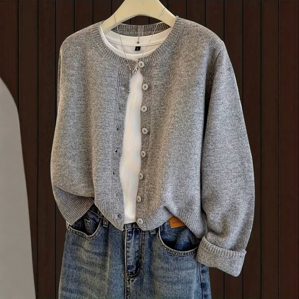 Short Round-Neck Knit Cardigan - Soft and Easy