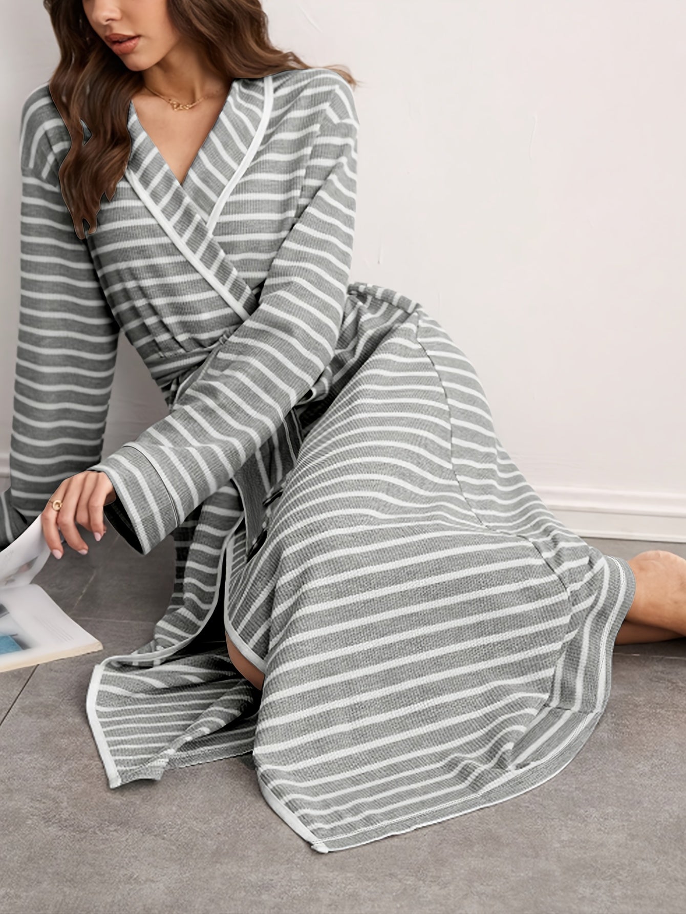 Women’s Striped Long-Sleeve Robe – Elegant Belted V-Neck Loungewear