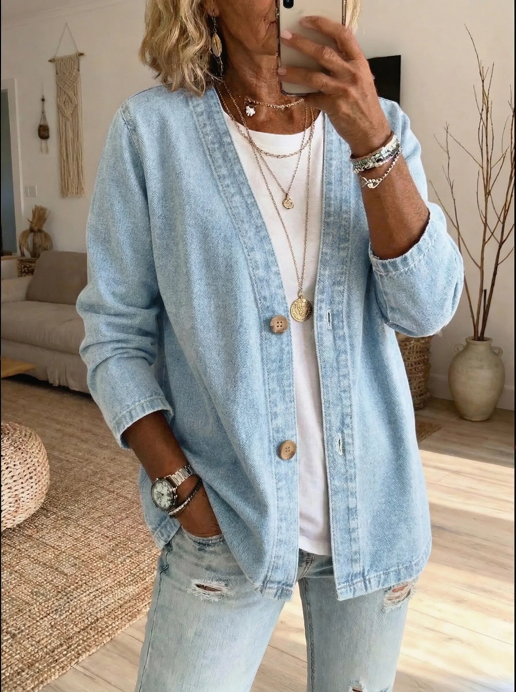 Women’s Casual Button-Up Denim Cardigan – Stylish Relaxed Everyday Layering Style