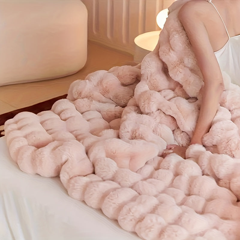 Thick & Warm Faux Rabbit Fur Blanket – Soft Cuddly Blanket for Home