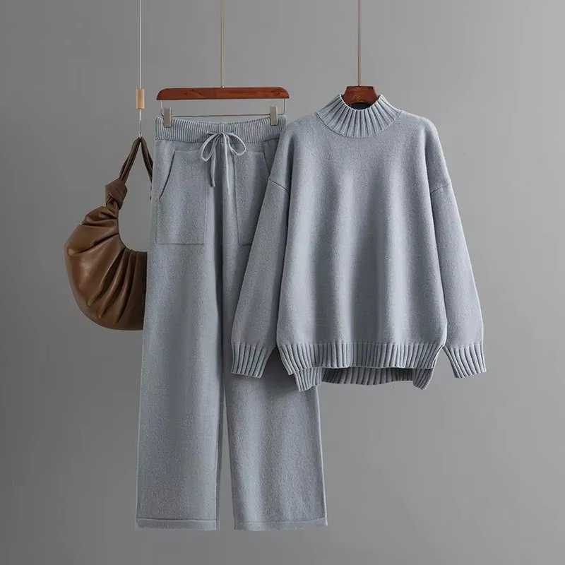 Stylish and Comfortable Knit Set