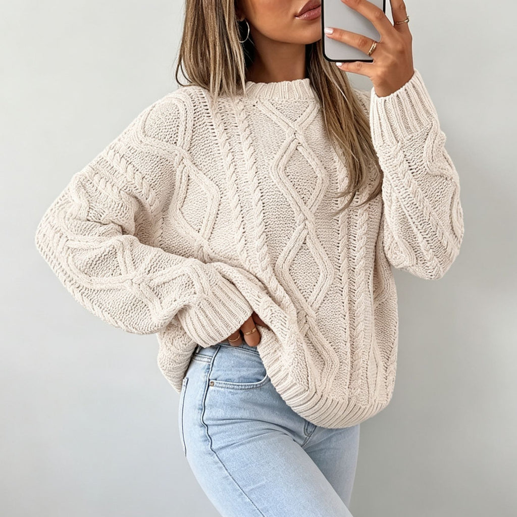 Round-Neck Loose Sweater - Soft and Casual