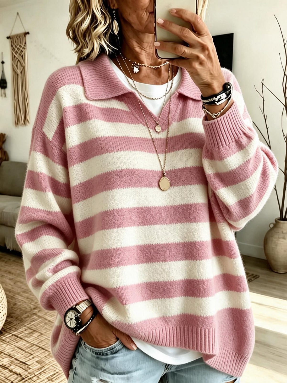 Navy-Style Color-Block Sweater - Soft and Structured