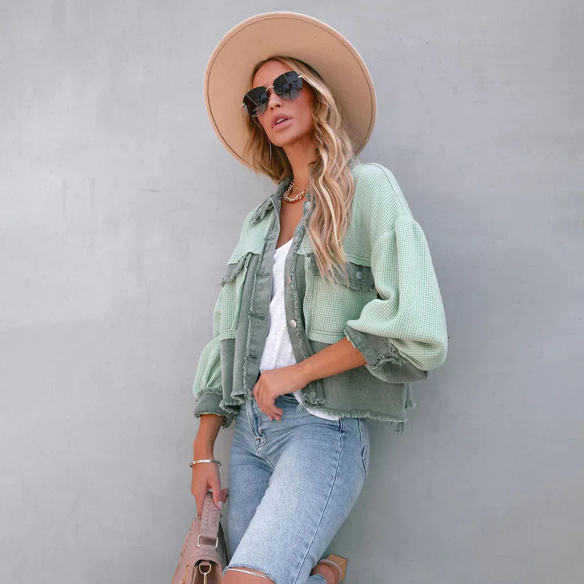 Women's Cropped Frayed Hem Jacket - Fitted Casual Everyday Layer