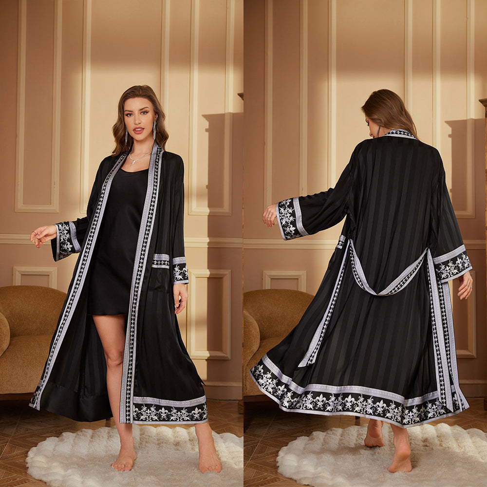 Luxury Long Bathrobe – Soft Plush Robe for Home and Spa