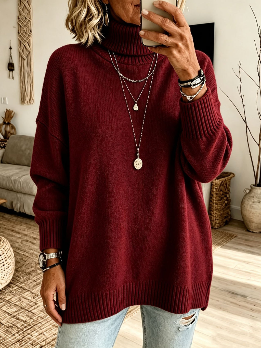 Loose-Fit Turtleneck Sweater - Soft and Trendy
