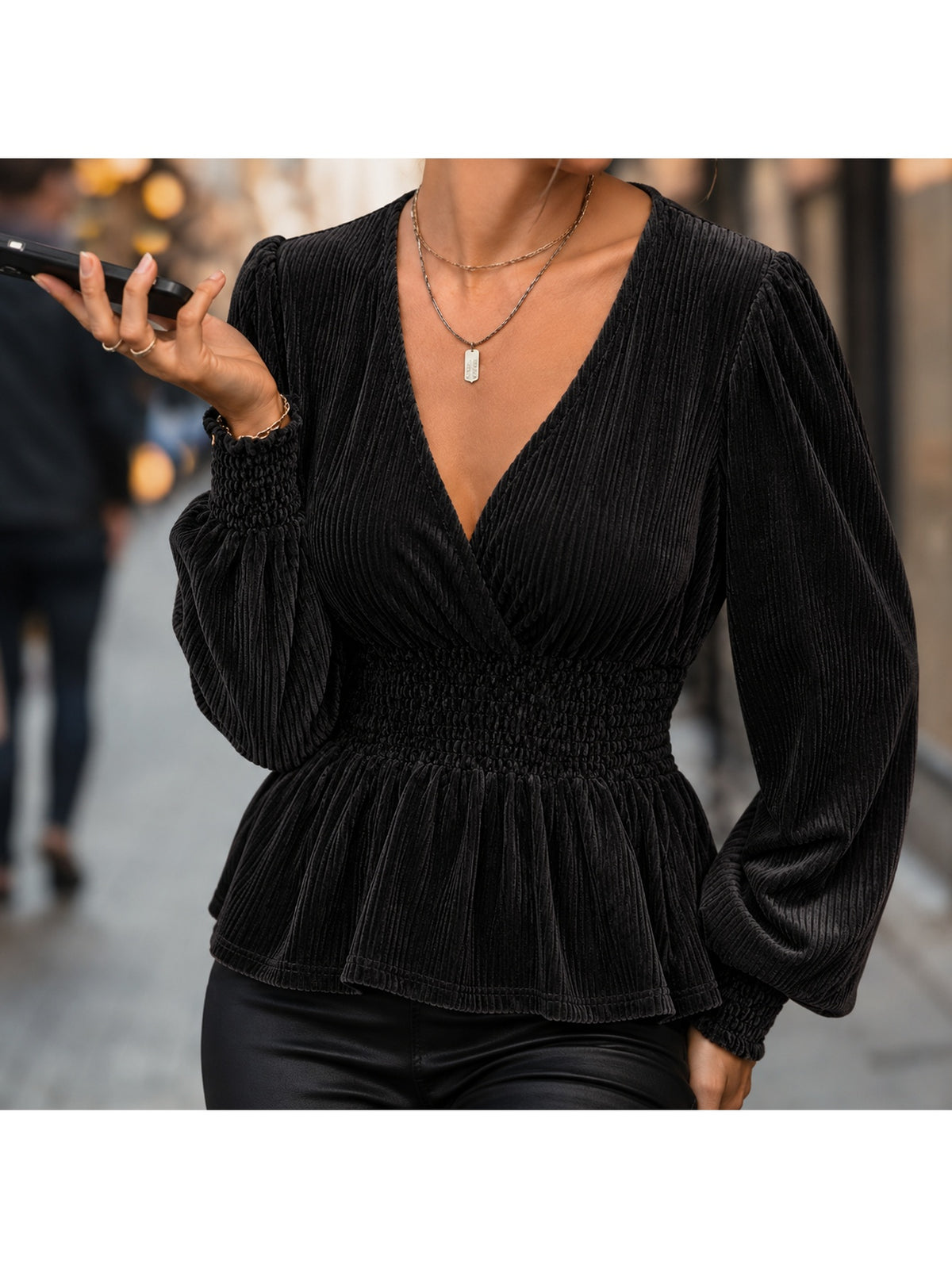 Women's Flowy Long Sleeve Blouse - Chic Lightweight Top