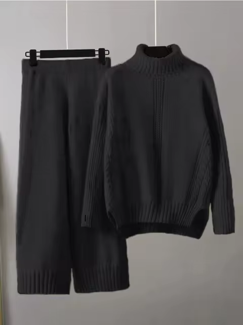 Adriana Women’s Cozy Turtleneck Set – Casual Comfortable Winter Style