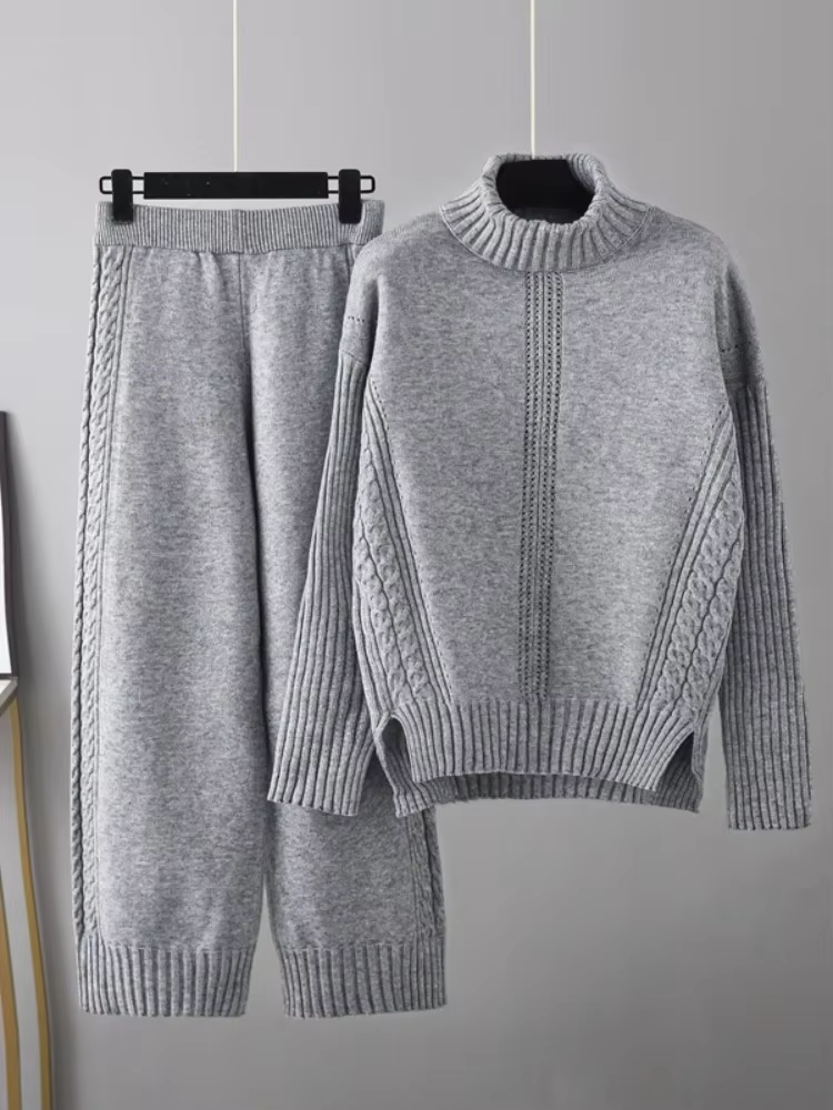Adriana Women’s Cozy Turtleneck Set – Casual Comfortable Winter Style
