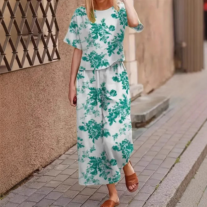 Women’s Casual Short-Sleeve T-Shirt and Pants Set – Fashionable Everyday Outfit